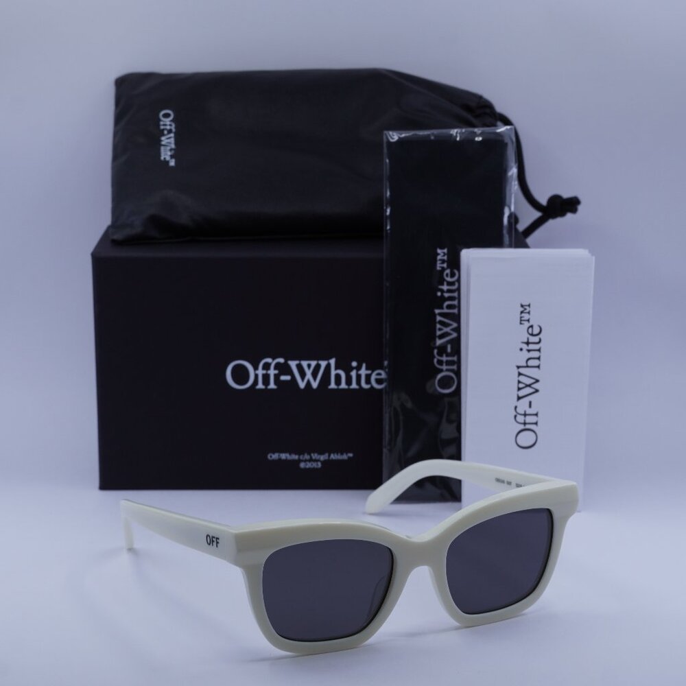 Off-White OERI143 LINCOLN 0107 Square Sunglasses – White/Dark Grey